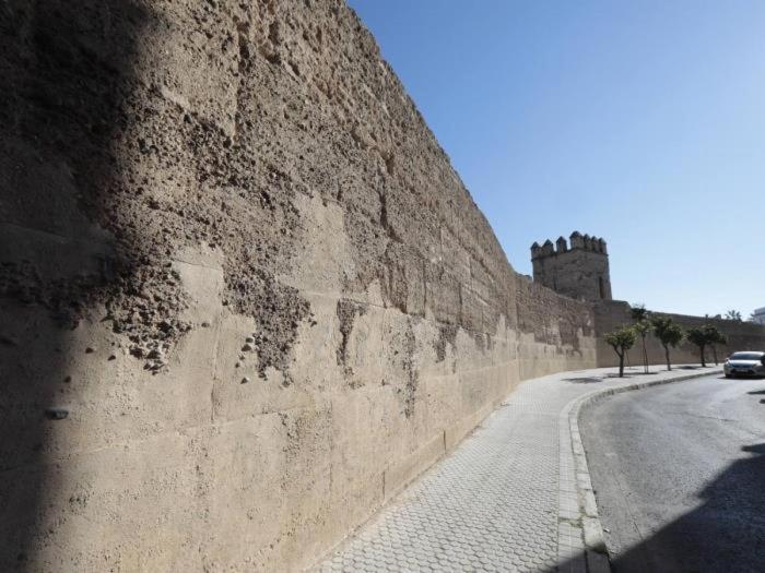 La Muralla De Sevilla Exteriér fotografie
